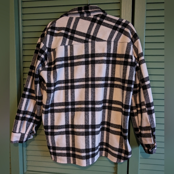 Boheme black and white plaid button down shacket - Picture 2 of 4